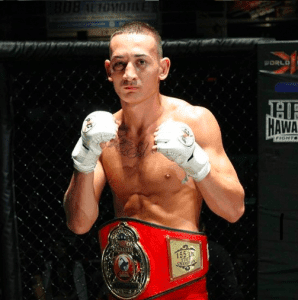 Young Max Holloway X1 Chmapion